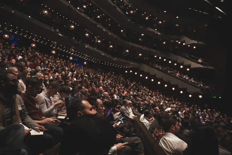 Predictive Bidding & AI‑Driven Audiences: A New SEM Playbook