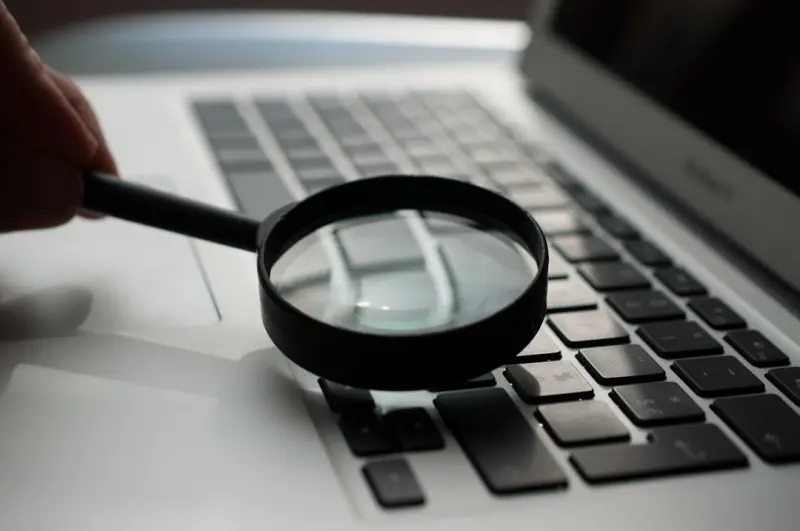 AI as Your Search Partner for Enterprise Knowledge Retrieval