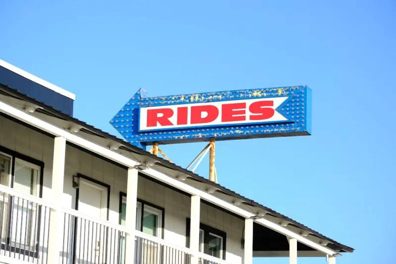 Real‑Time Indexing: How SaaS Launches Can Ride Google’s Freshness Wave